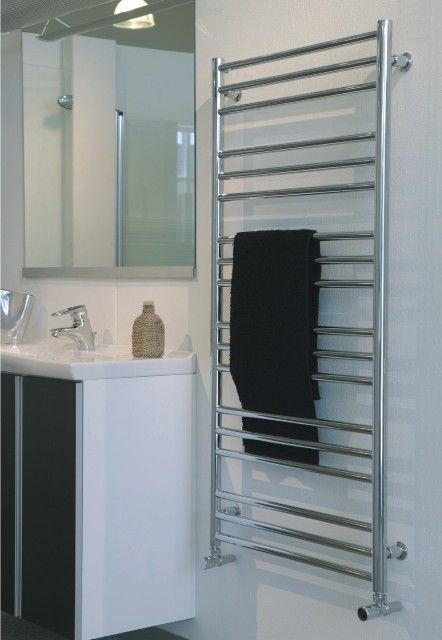 ICO Bath E4013 Tuzio Sorano 19.5"x23" Electric Plug-In Towel Warmer - Chrome