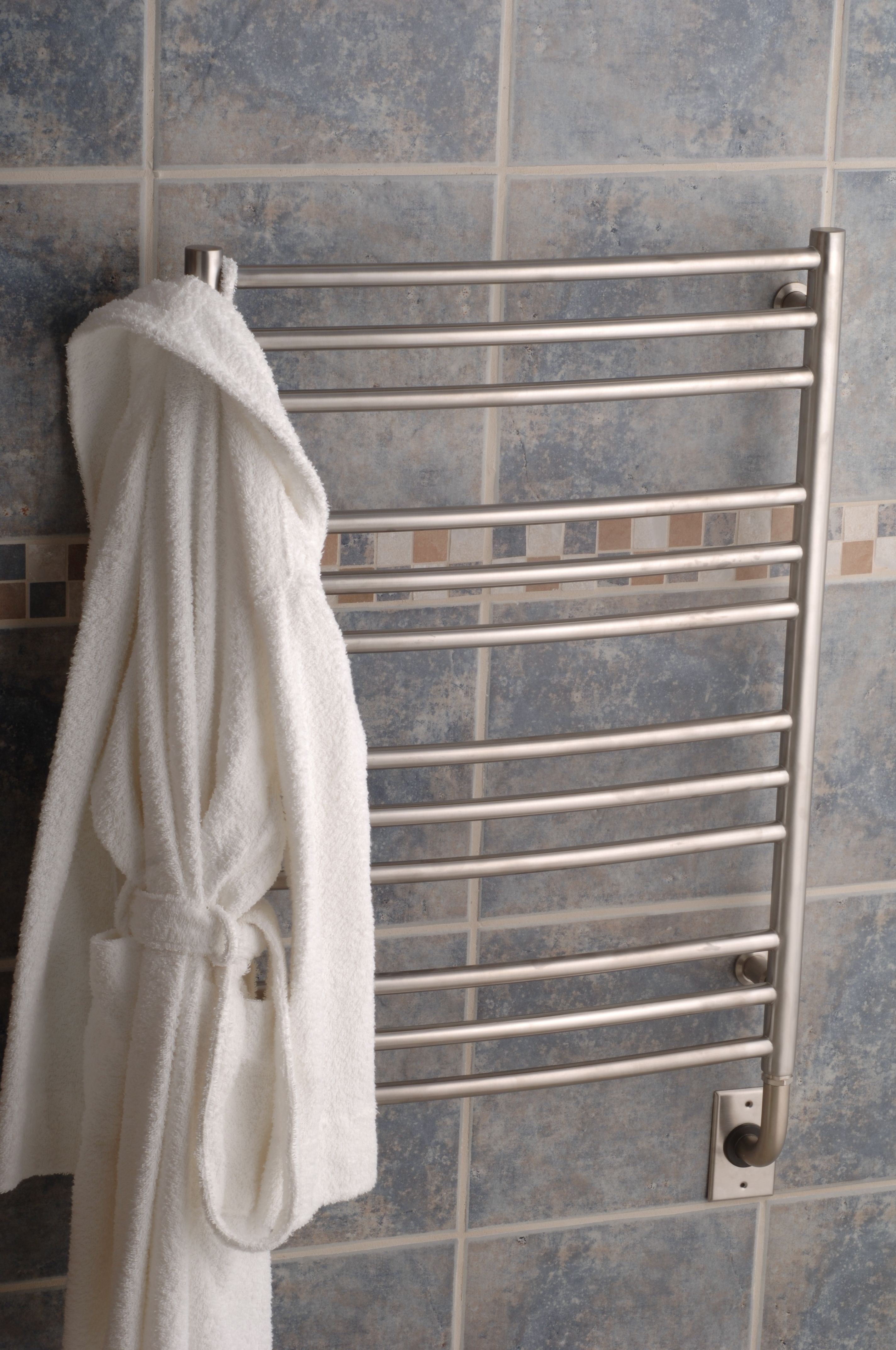 ICO Bath E5104 Tuzio Laveno 19.5"x31" Electric Plug-In Towel Warmer - Brushed Nickel