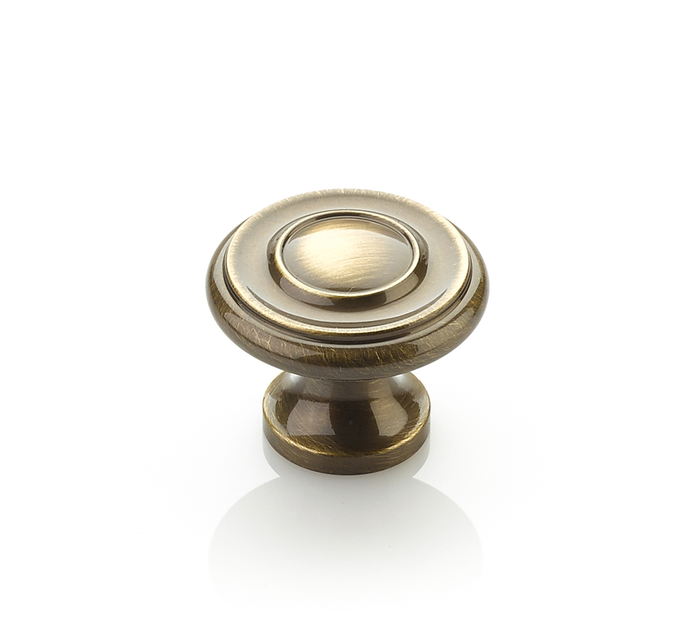 Schaub 703-AB Round Knob, Antique Brass, 1-1/4" Dia - Antique Brass